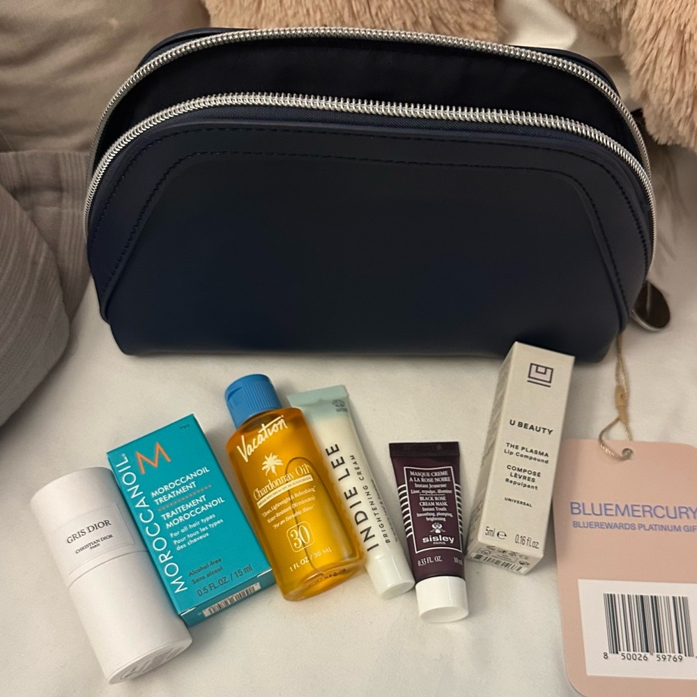 Bluemercury Cosmetic Bag with Skin, Hair and Perfume Samples